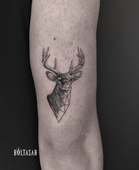 tatuaje ciervo geometico linea fina madrid